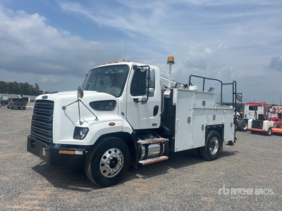 2022 Freightliner 108SD 4x2 S/A Service Truck