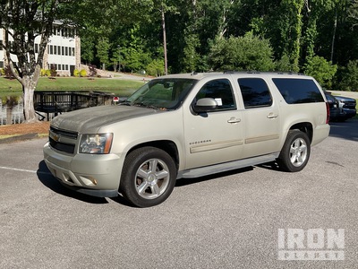 2013 Chevrolet Suburban 2WD SUV