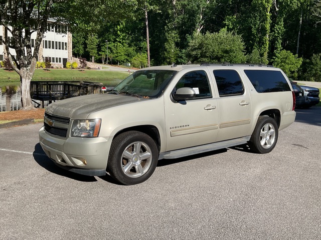 2013 Chevrolet Suburban 2WD SUV