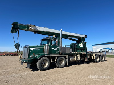 Weldco HL30TC70 60000 lb Straight Boom on 1999 Western Star 4900 8x4 Twin-Steer Boom Truck
