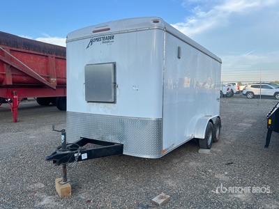2020 Homesteader 14 ft T/A Include tools: CAT RP12000E generator; Honda powered air compressor. Remorque utilitaire