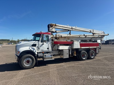 Schwing 28/24-125 on 2005 Mack CV713 6x4 Granite Concrete Pump Truck