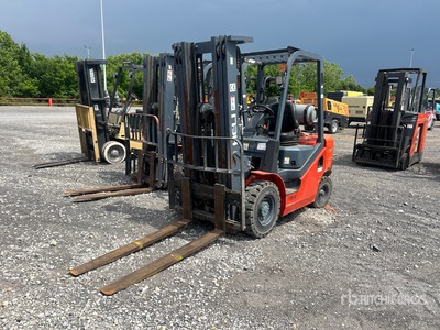 Heli CPQYD25-KU1H 3640 lb Pneumatic Tire Forklift