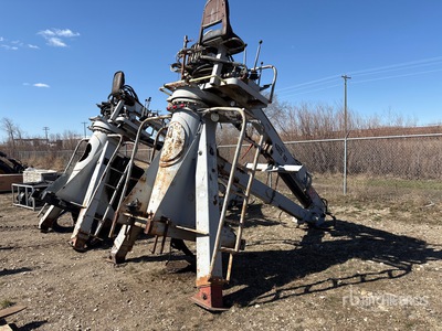 Serco 160 Log Loader