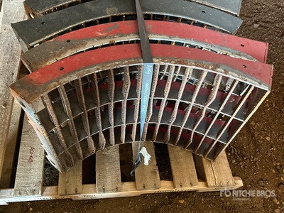 Quantity of (4) Combine Concave