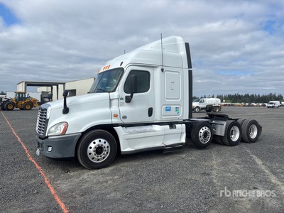 2013 Freightliner Cascadia 125 8x4 Tri/A Sleeper Truck Tractor