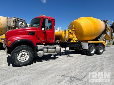 2007 Mack Granite 8x4 Mixer Truck