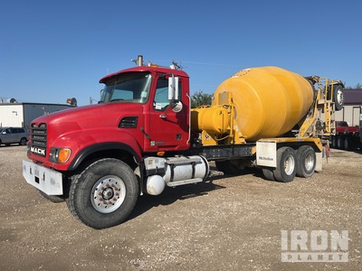 2007 Mack CV513 8x4 Beton-Fahrmischer