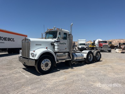 1977 Kenworth W900 6x4 تراكتور شاحنة نهارية (ثنائية المحور)
