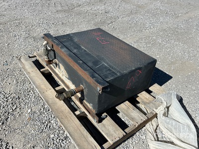 hydraulic tank