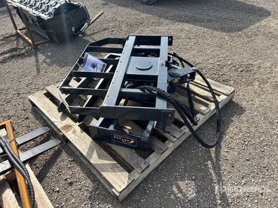 2026 ARTEER RPT-42L 42 in Rotating Hydraulic Fourches pour Skid Steer (Unused)