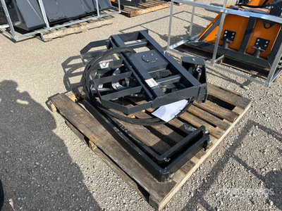 2026 ARTEER RPT-42L 42 in Rotating Hydraulic Fourches pour Skid Steer (Unused)