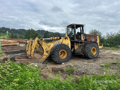 2000 John Deere 744H Chargeuse sur roues (Inoperable)