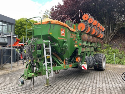 2009 Amazone EDX 9000-TC Seed Drill