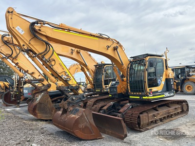 2018 Hyundai Robex 235LCR9 Tracked Excavator