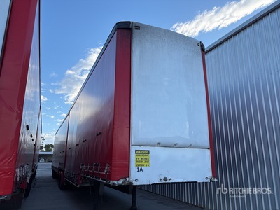 2002 MaxiTrans 8.4 m Bogie/A B-Double Lead Step Deck Curtain Side Trailer