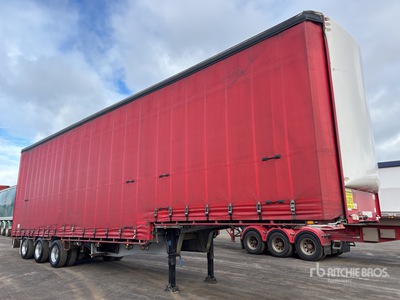 2004 MaxiTrans 13 m Tri/A Step Deck Remolque con Lona
