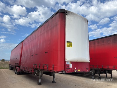 2004 MaxiTrans 8.4 m Tri/A B-Double Lead Step Deck Curtain Side Trailer