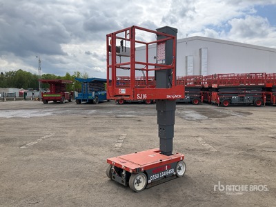 2017 Skyjack SJ16 Electric Scissor Lift