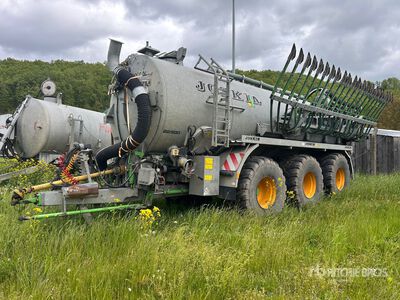 2017 Joskin Volumetra 22500 TRS Tri/A Liquid Manure Spreader