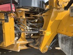 Chassis with Clavijas centrales de articulación