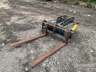 Conquip Pallet forks