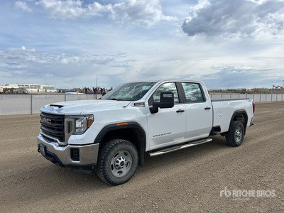 2020 GMC Sierra 2500 4x4 Crew Cab Pickup