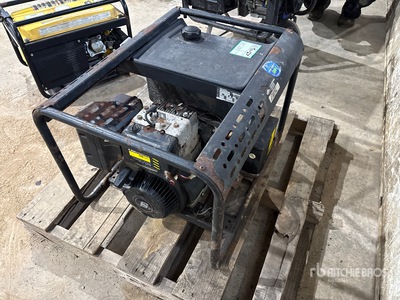 Homelite LRE4400/CSA Skid-Mounted Generator