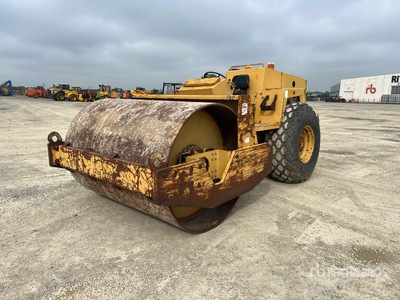 Dynapac CA25 Smooth Drum Compactor