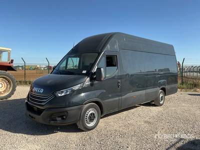 2023 Iveco 35S18 Gekoelde Vrachtwagen