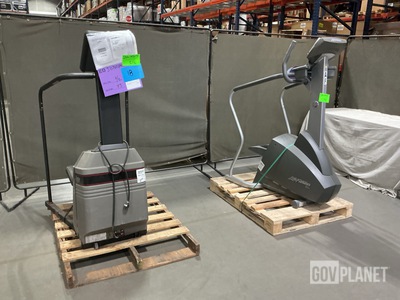 (1) Life Fitness LS9500HR Stepper & (1) Life Fitness 95SI Stepper
