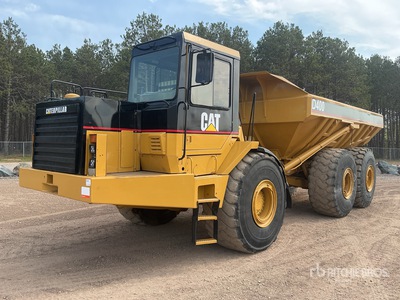 1997 Cat D400E Articulated Dump Truck