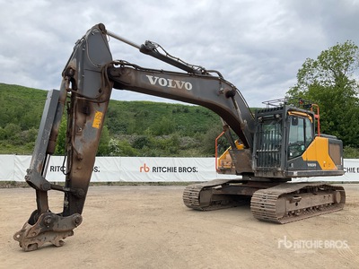 2021 Volvo EC250EL Tracked Excavator