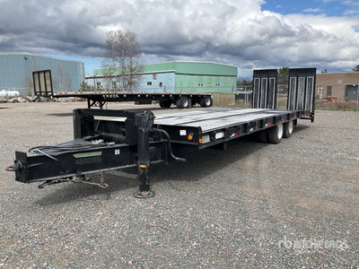 2006 JC Trailers 16135 kg 30 ft T/A 14 T Tilt Deck Trailer
