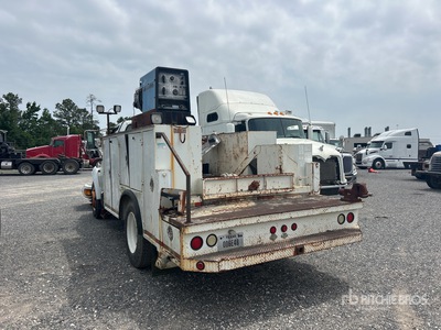 2000 Ford F-650 4x2 Servicewagen