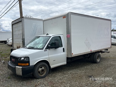 2019 GMC Savana G3500 4x2 Van Truck