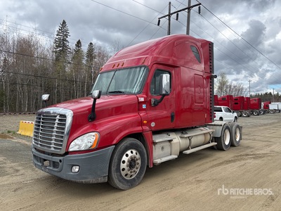 2016 Freightliner Cascadia 125 6x4 T/A Sleeper Truck Tractor