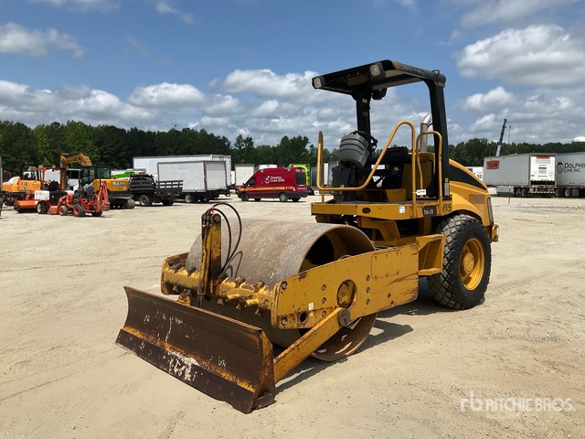 2005 Cat CS-433E Smooth Drum Compactor