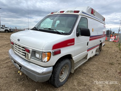 1999 Ford E-350 4x2 Ambulance