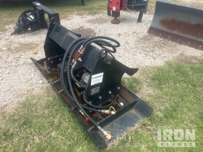AGT SSPC72 72 in Skid Steer Plate Compactor