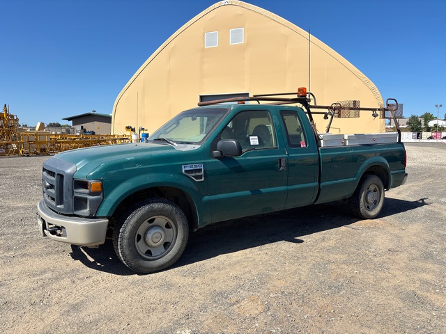 2008 Ford F-250 XL 4x2 Extended Cab Pickup