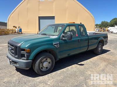 2008 Ford F-250 XL 4x2 Extended Cab Pick Up