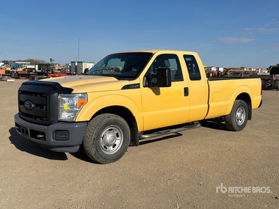 2015 Ford F-250 XL 4x2 Extended Cab Pickup
