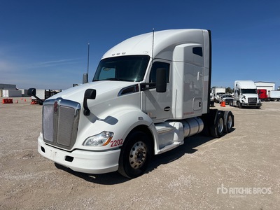 2020 Kenworth T680 6x4 Tracteur Routier Couchette