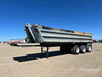 2003 Load Line 30 ft Tri/A End Dump Trailer