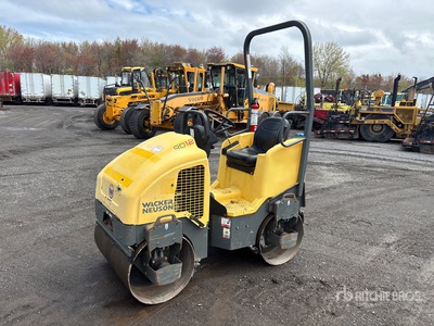 2015 Wacker Neuson RD12A Dubbele trommelwals