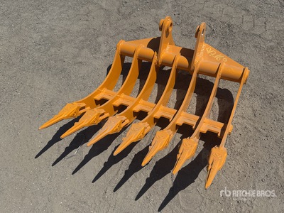 2026 GIYI 32 in Excavator Rake - Fits Cat 305 (Unused)