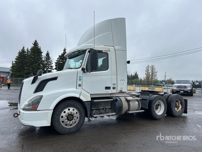 2016 Volvo VNL 6x4 T/A Day Cab Truck Tractor