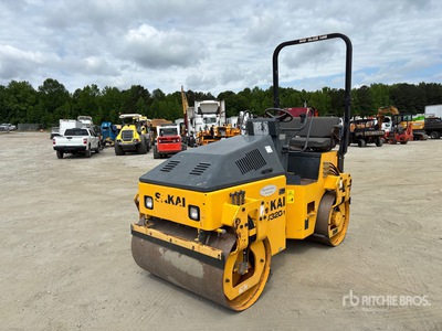 Sakai SW320 Rodillo Tándem