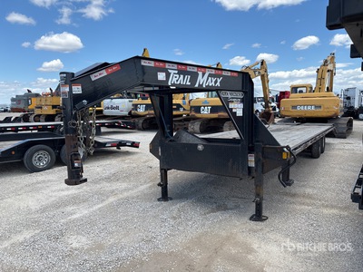 2024 Trail Maxx Max27-30 30 ft T/A Gooseneck Plant Trailer